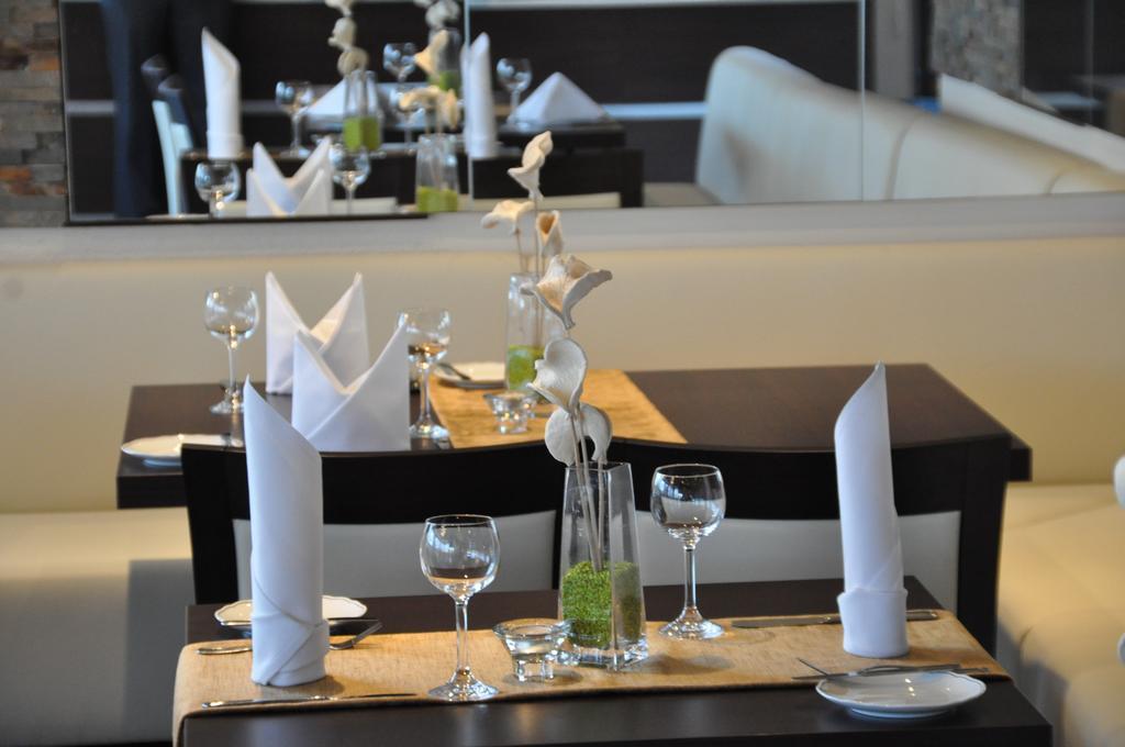 Hotel Am Bruchsee Heppenheim  エクステリア 写真