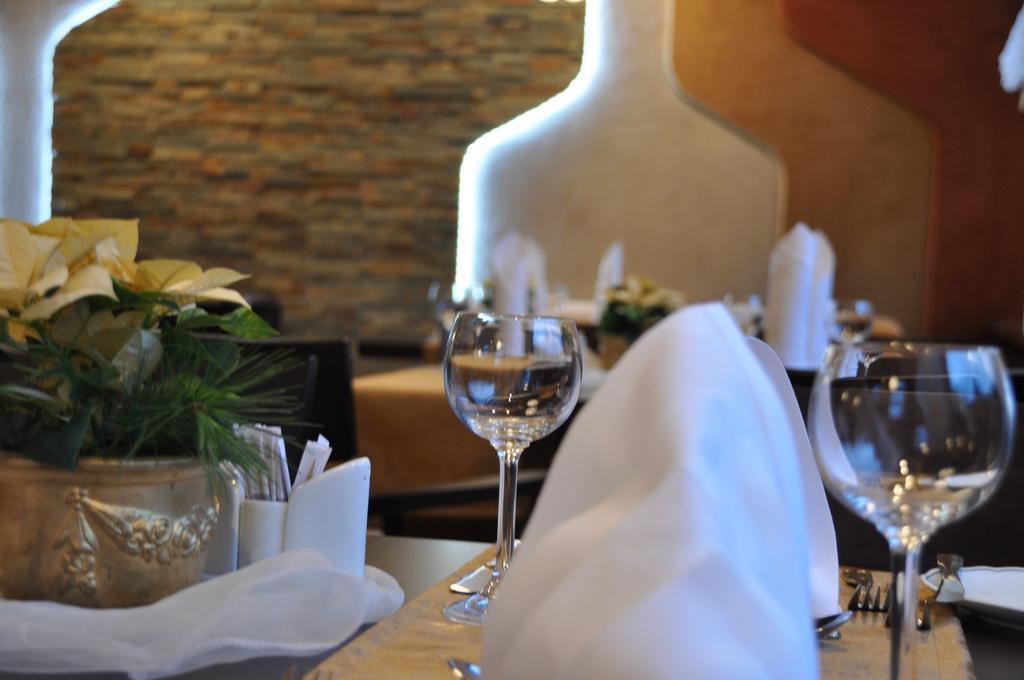 Hotel Am Bruchsee Heppenheim  エクステリア 写真